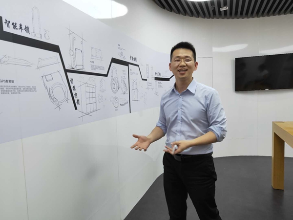 物联锁科技迎接第三届中国建博葵花奖智能家居调研团一行莅临调研