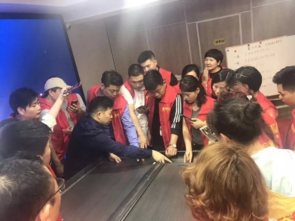 富奥斯门窗“聚力绽放 · 智赢未来”(东区)精英培训专场举行