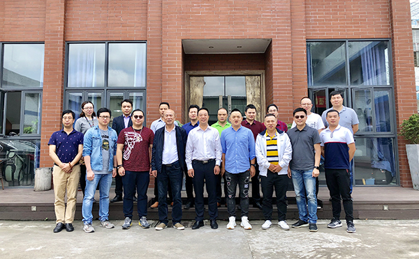 一场思维年轻化的木门/整木定制行业交流会圆满举行