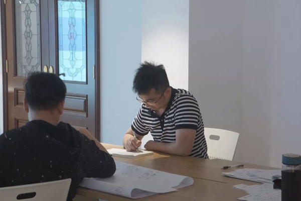 六喜源原木公馆企业内训会圆满落幕，服务质量全面提质！