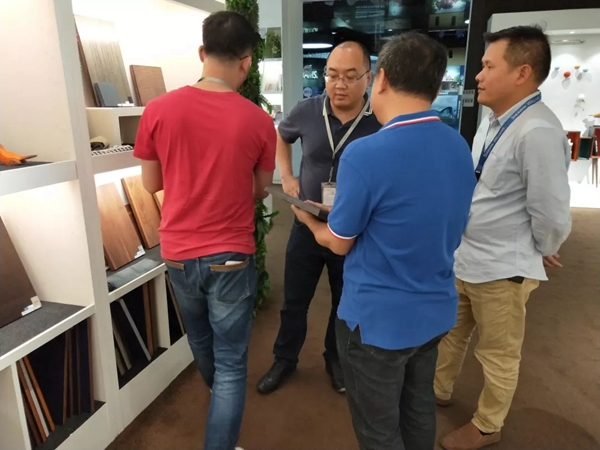 与米兰接轨，国际流行的时尚涂装之旅下一站在宣伟华润展示中心！