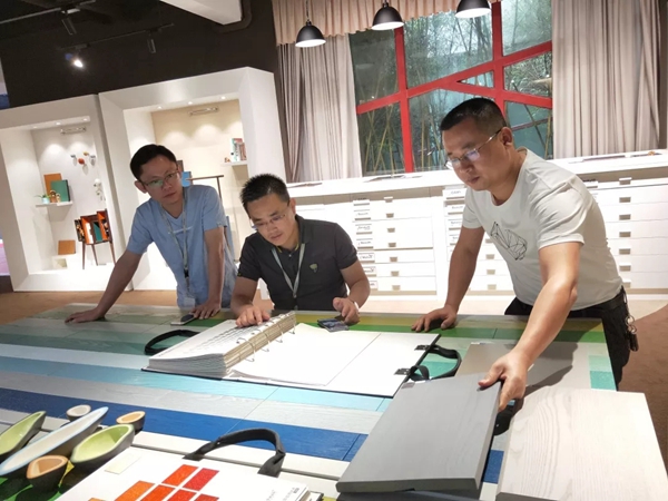 与米兰接轨，国际流行的时尚涂装之旅下一站在宣伟华润展示中心！