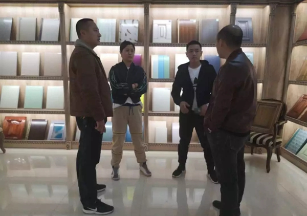 与米兰接轨，国际流行的时尚涂装之旅下一站在宣伟华润展示中心！