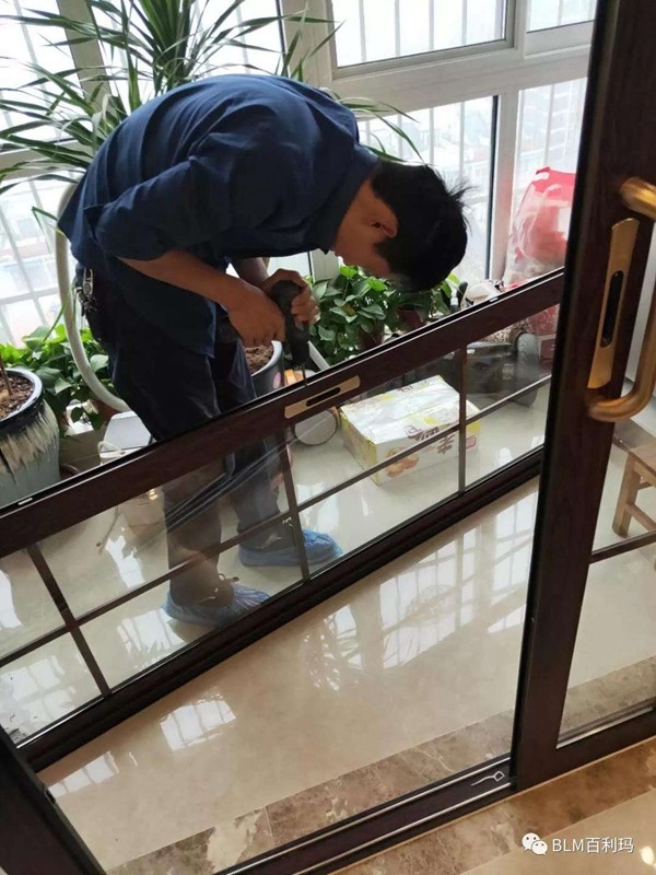 百利玛门窗告诉你新门窗该如何安装，有什么验收标准