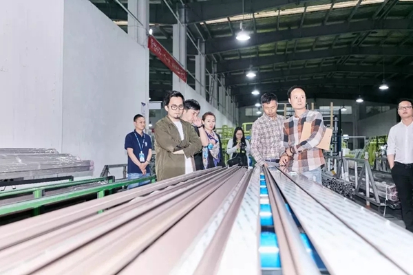 巴尔蒂克门窗态度设计十人谈主题沙龙圆满成功！