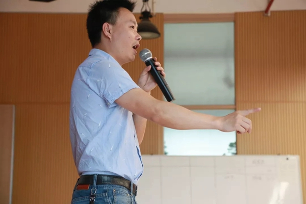 捷顺成隆门窗2019年千万大商特训营暨金牌导购培训会正式举行