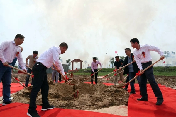 东威利整装的湖北宝威家居科技有限公司项目奠基典礼圆满落幕！