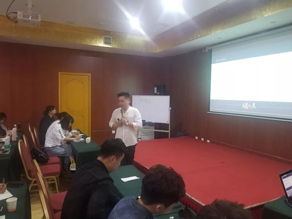 御秀刺绣墙布春秋学院第三课堂第29期培训会成功举办！