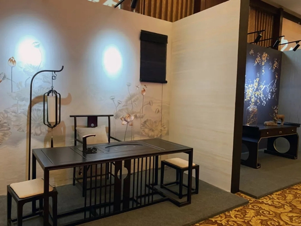 红宝石墙布全国巡回工厂购郑州站首战告捷，打响品牌终端服务计划！