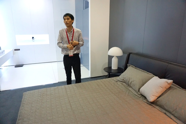 第三届中国建博葵花奖智能家居调研团一行走访冠林科技