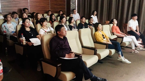 瑞明门窗迎接星杰装饰公司设计师莅临参观交流，深度探索瑞明的“秘密”！