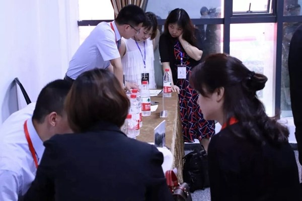 奢匠全屋定制2019“携手奢匠，共享财富”峰会圆满结束