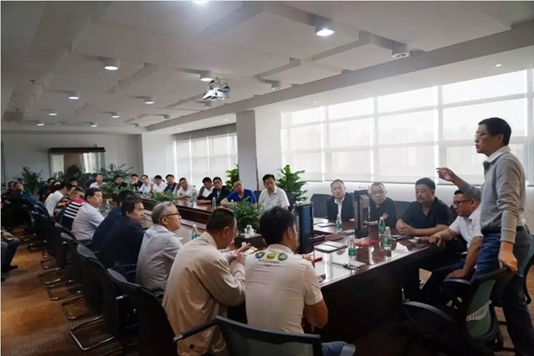 东屋·世安迎接全国锁业协会会长一行莅临交流