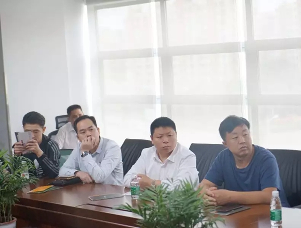 东屋·世安迎接全国锁业协会会长一行莅临交流