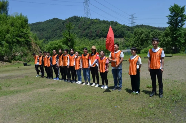 雅菲壁布2019拓展训练圆满结束,增强企业凝聚力!