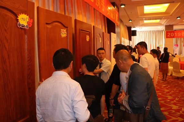 “七战七捷”，乔治伯爵武汉新品会再度引爆招商加盟！