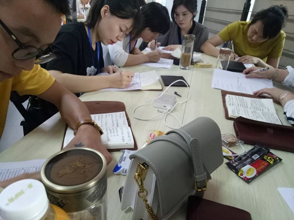 御秀刺绣墙布春秋学院第三课堂第31期培训会完美收官,收获满满!