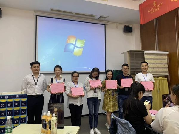 御秀刺绣墙布春秋学院第三课堂第31期培训会完美收官,收获满满!