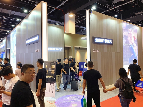中国永康门博会丨乐臣木门罗年斌：用最好的“创意”设计出最美的产品！