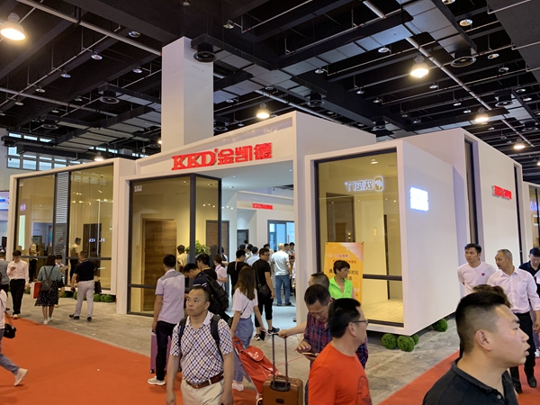 中国永康门博会丨金凯德曹朝军：净味木门将是未来发展的重点方向