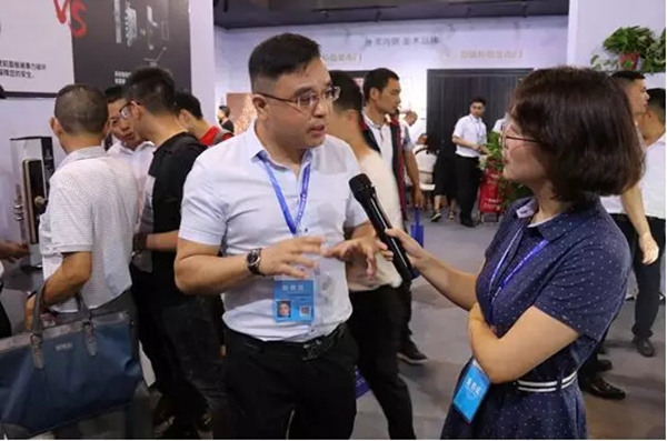 永康门博会第一天，王力展馆门庭若市！
