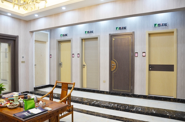 罗汉松参展中国建博会（广州）