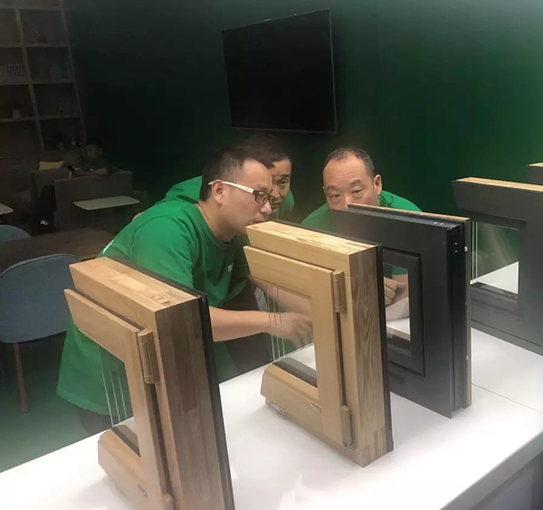 米兰之窗“赢在培训,胜在执行”专项培训会圆满结束