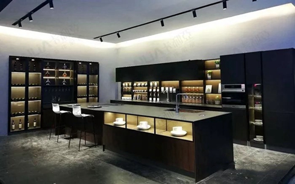 卡利亚亮相第24届上海厨卫展，卡利亚全钢定制点燃全场