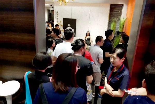 固诺家居亮相第24届中国国际厨房、卫浴设施展，全新风格惊艳全场！