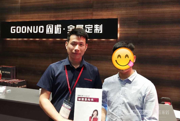 直击固诺家居上海展位现场，展会首日火爆非凡！
