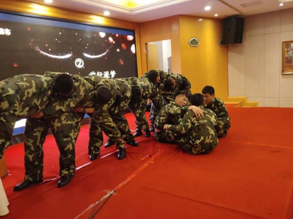 锦绣墙布商学院经销商培训会郑州站圆满结束，让我们共赢天下！