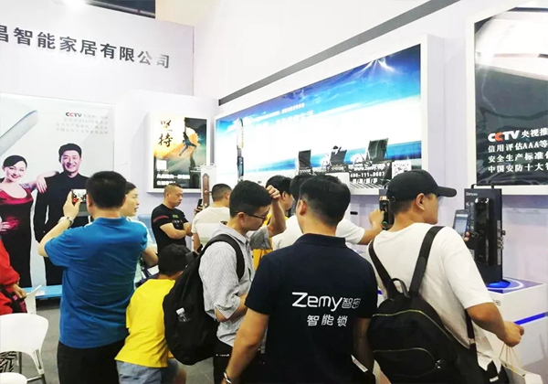 智密智能锁惊艳亮相永康门博会，完美收官