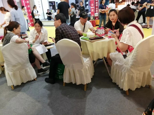 蒂诺一全屋定制华夏家博会成交量喜人,3天狂揽260万!