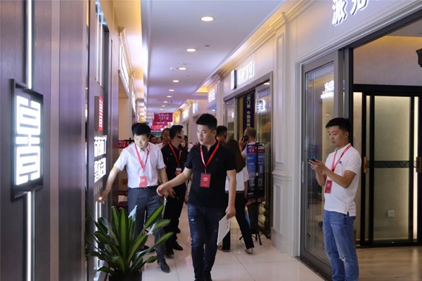 尚佰木门2019年度“千万俱乐部”启动会圆满落幕！