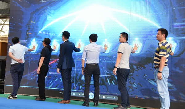 好定制•更懂爱|伊仕利家居“智享生活”媒体发布会强势启动!
