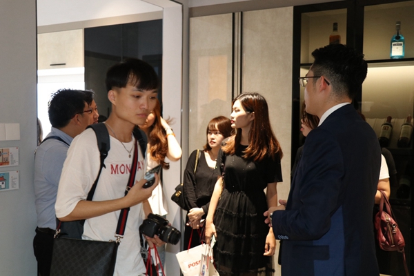 好定制•更懂爱|伊仕利家居“智享生活”媒体发布会强势启动!