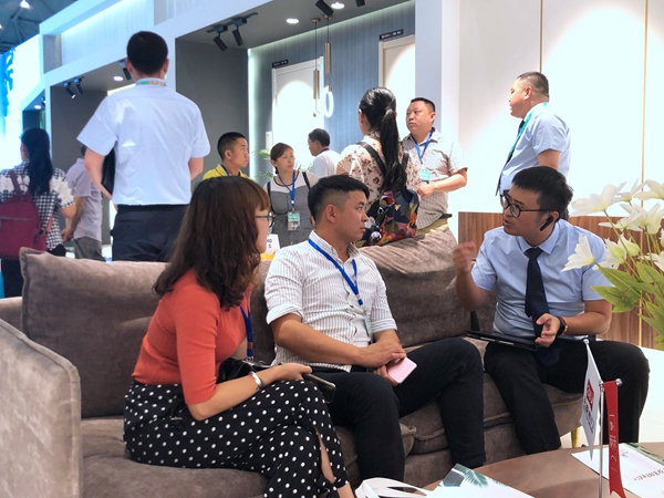 3D无漆木门亮相第六届中国西部门窗暨定制家居博览会！