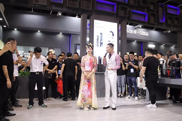 SID超人智能锁惊艳亮相永康门博会,载誉而归!