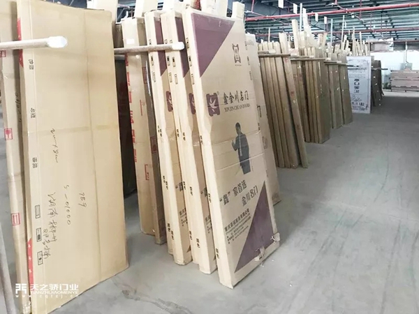 天之骄木门销售经理和服务专员参加《企业自动运转》课程培训!