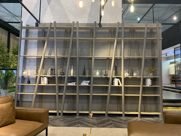 鼎配全屋定制出战成都家具展:亮点多,人气旺