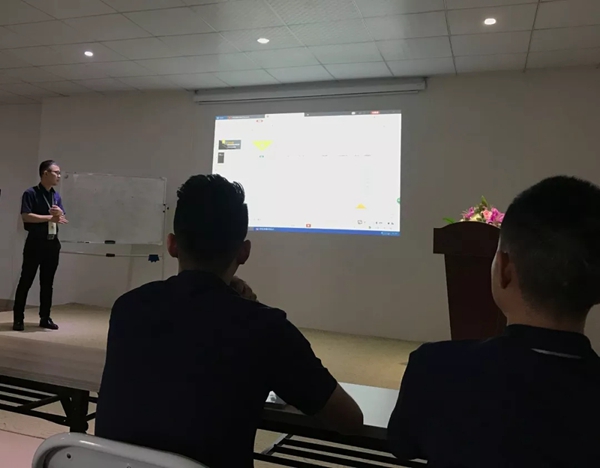 御皇贵族门窗成功举办5月招商总结大会,为2019年持续腾飞奠基!