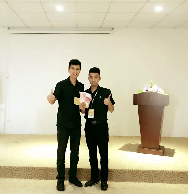 御皇贵族门窗成功举办5月招商总结大会,为2019年持续腾飞奠基!