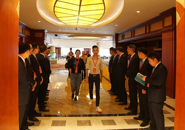 白璧无缝墙布2019服务进阶交流会圆满结束，共同为服务创造价值！
