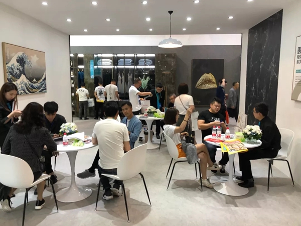 莱茵艾格家居成都国际家具展完美收官，圆融馆广受好评！