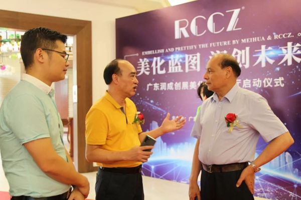 润成创展迈步国际,强势进驻美化外贸展厅!