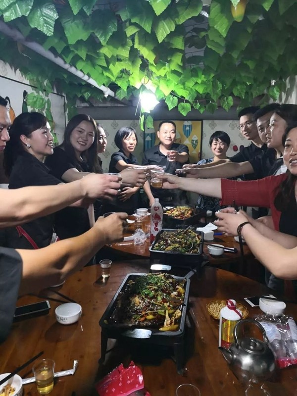 罗绮窗帘2019贵阳夏季联动会成功举行，为实现业绩长虹奋斗！