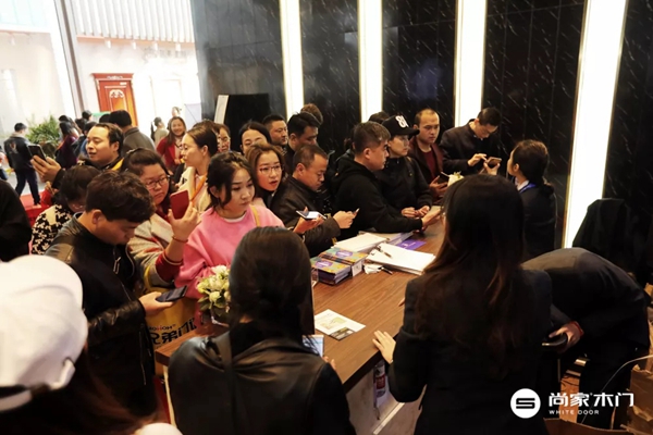 尚家木门蓄势待发，征战广州建博会