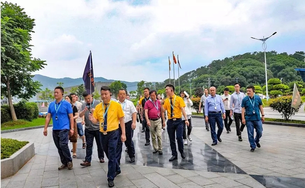 安徽省门窗幕墙协会第一届第十一次理事(扩大)会议于奋安门窗研究院举行