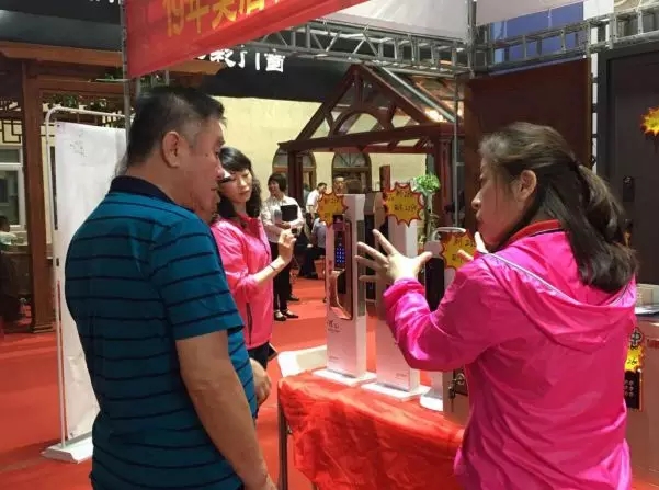 三环锁业携新品闪亮亮相2019烟台住博会