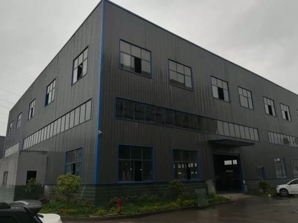 德斯莱斯铝业集团4000㎡加盟工厂入驻湖北恩施